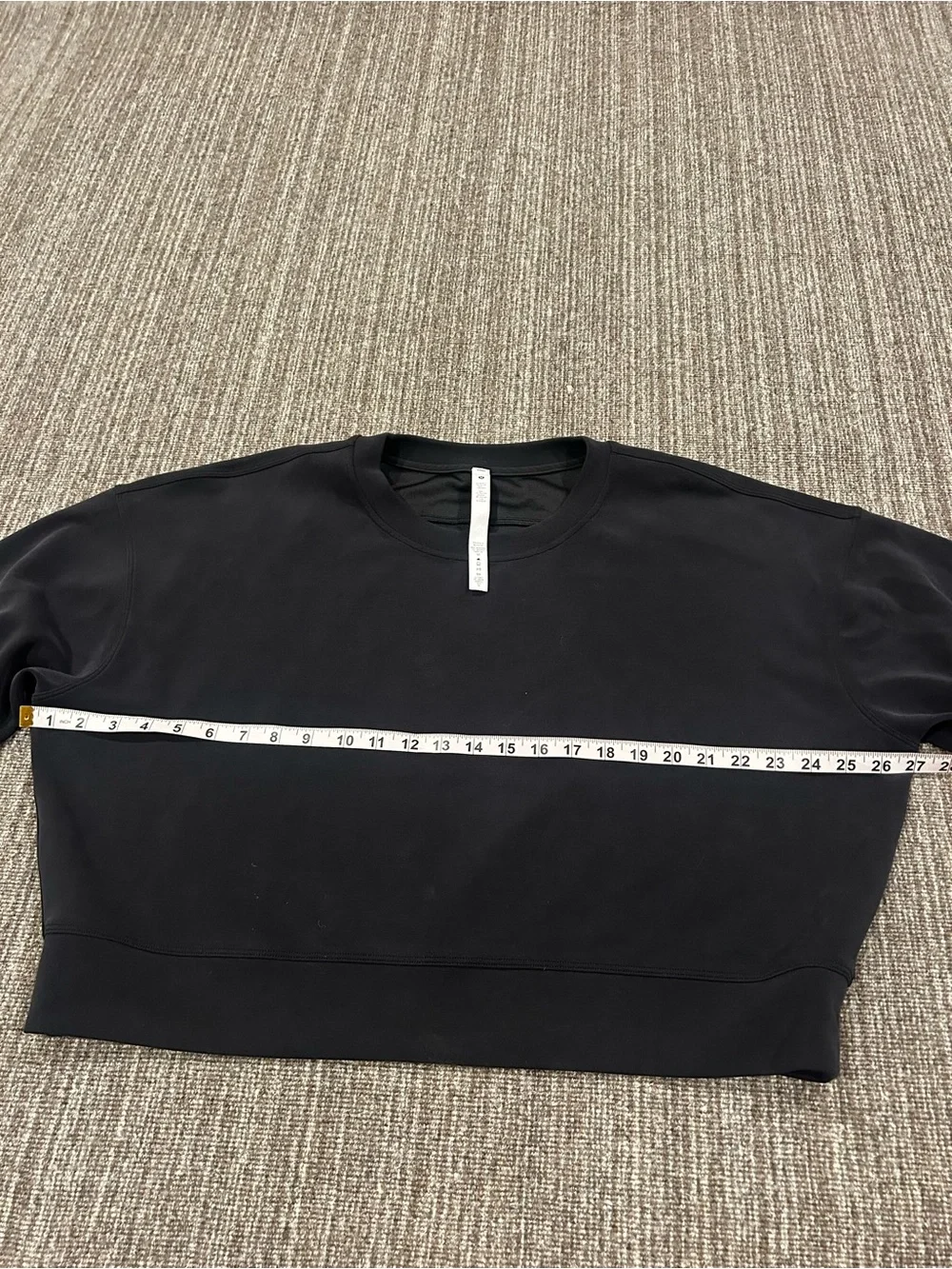 Lululemon Perfectly Oversized Cropped Crew in Softstreme fabric size 10